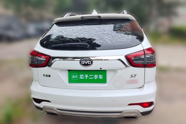 Used BYD S7 2017 2.0T Automatic Prestige Edition Rear