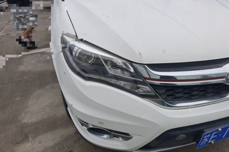 Used BYD S7 2017 2.0T Automatic Prestige Edition Right Front Headlight