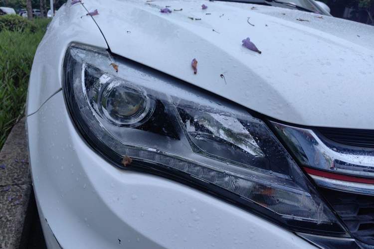Used BYD S7 2017 1.5T Manual Luxury Model Right Front Headlight