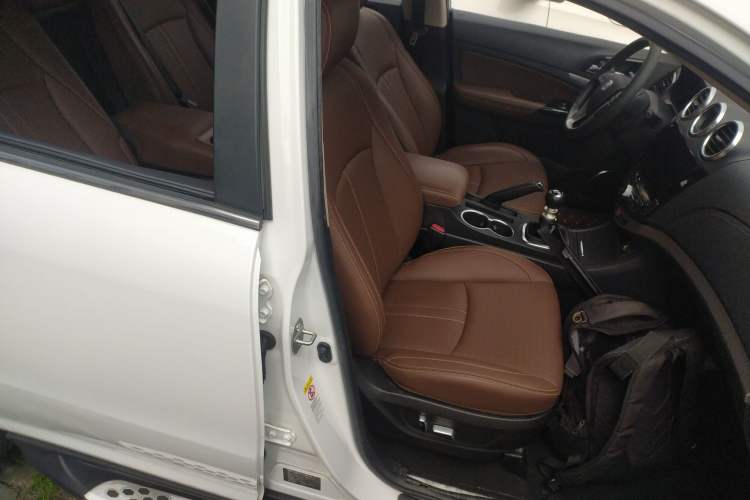 Used BYD S7 2017 1.5T Manual Luxury Model Right Front Seat