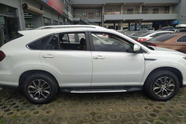 Used BYD S7 2017 1.5T Manual Luxury Model Right Side