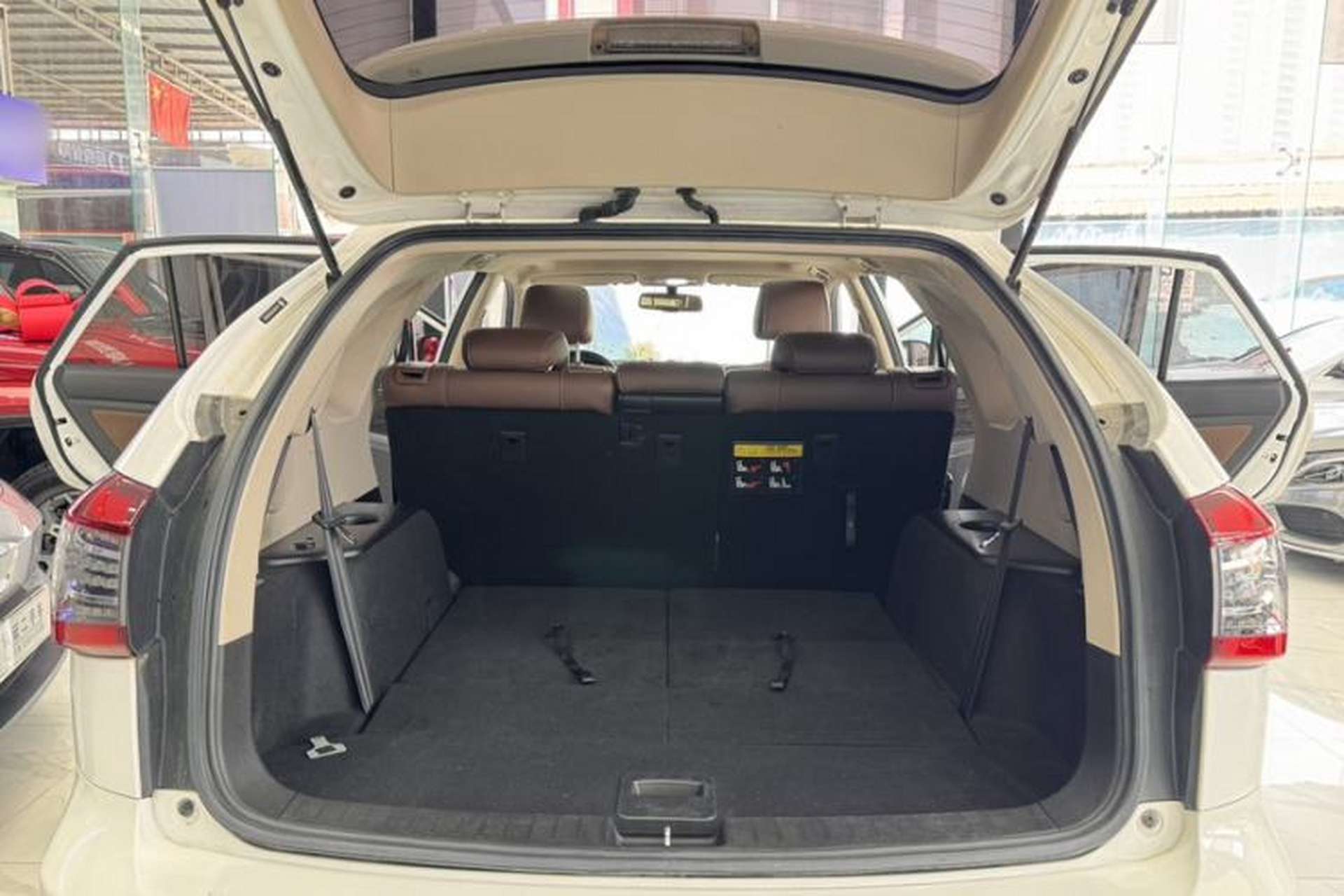 Used BYD S7 2017 2.0T Automatic Luxury Model Trunk