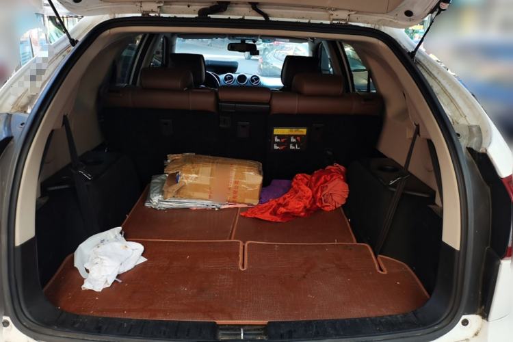 Used BYD S7 2017 2.0T Automatic Luxury Model Trunk