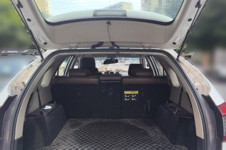 Used BYD S7 2017 2.0T Automatic Prestige Edition Trunk