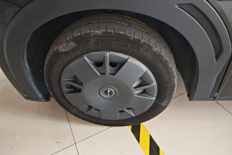 Used BYD Seagull 2023 Active Version Left Front Wheel Hub