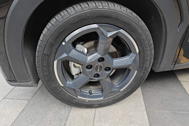 Used BYD Seagull 2023 Free Edition Left Front Wheel Hub