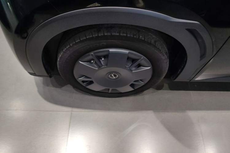 Used BYD Seagull 2023 Active Version Left Front Wheel Hub
