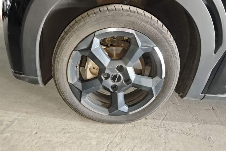 Used BYD Seagull 2023 Free Edition Left Front Wheel Hub