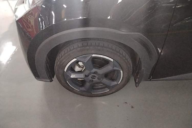 Used BYD Seagull 2023 Free Edition Left Front Wheel Hub