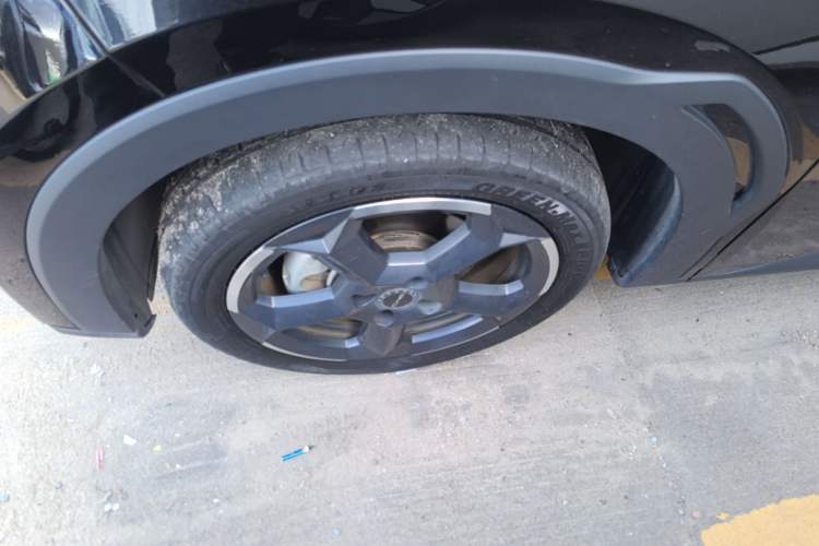 Used BYD Seagull 2023 Flying Edition Left Front Wheel Hub