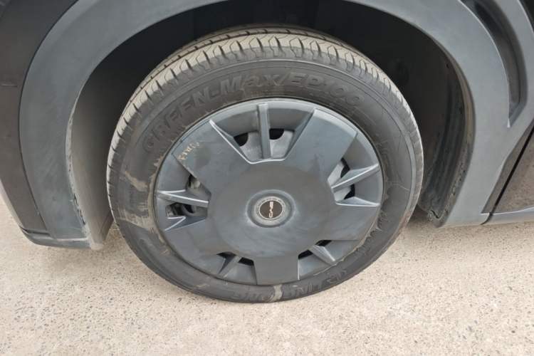 Used BYD Seagull 2023 Active Version Left Front Wheel Hub