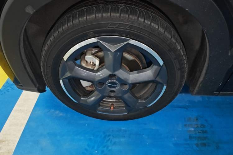 Used BYD Seagull 2023 Flying Edition Left Front Wheel Hub