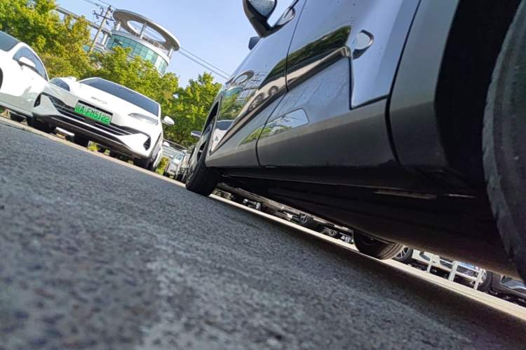 Used BYD Seagull 2023 Active Version Left Side Sill