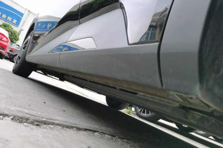 Used BYD Seagull 2023 Active Version Left Side Sill