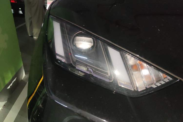 Used BYD Seagull 2023 Flying Edition Right Front Headlight