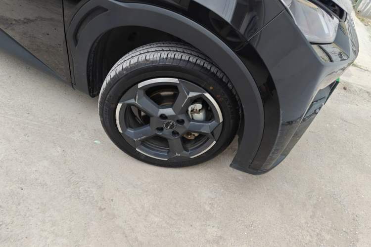 Used BYD Seagull 2023 Flying Edition Right Front Wheel Hub