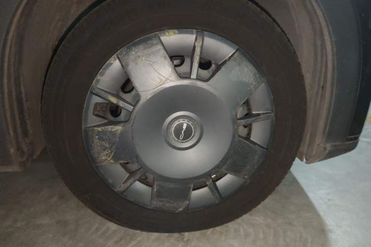 Used BYD Seagull 2023 Active Version Right Front Wheel Hub