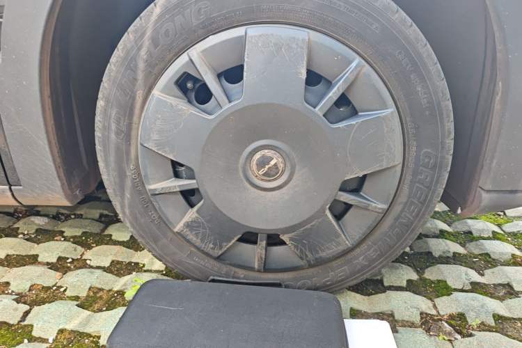 Used BYD Seagull 2023 Active Version Right Front Wheel Hub