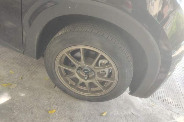 Used BYD Seagull 2023 Active Version Right Front Wheel Hub