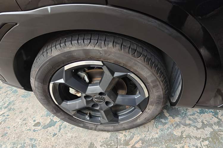Used BYD Seagull 2023 Flying Edition Right Rear Wheel Hub