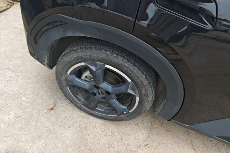 Used BYD Seagull 2023 Flying Edition Right Rear Wheel Hub