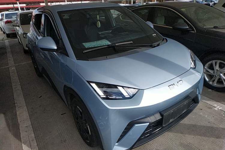 Used BYD Seagull 2023 Active Version Front Right 45 Deg