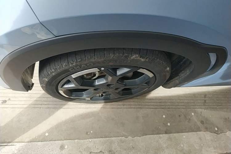 Used BYD Seagull 2023 Active Version Left Front Wheel Hub