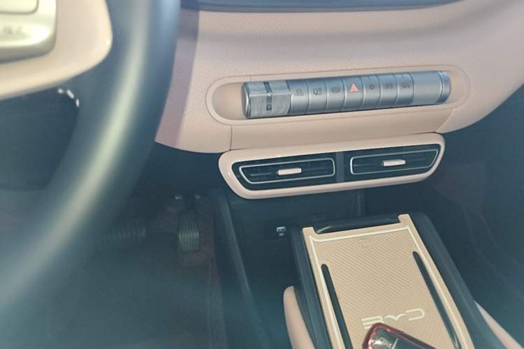 Used BYD Seagull 2023 Free Edition Gear Lever
