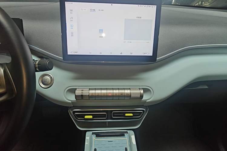 Used BYD Seagull 2023 Flying Edition Audio And AC Panel
