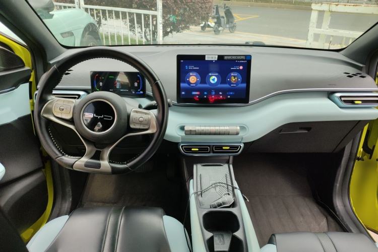Used BYD Seagull 2023 Flying Edition Center Console