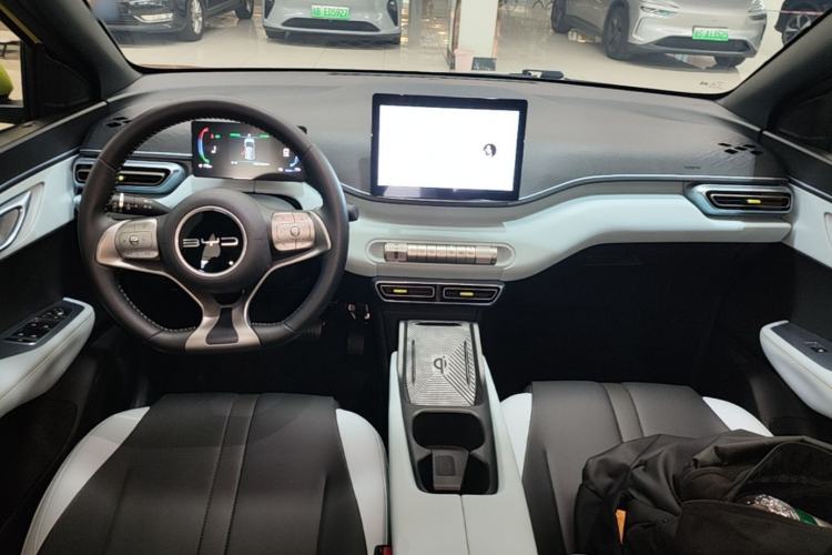 Used BYD Seagull 2023 Flying Edition Center Console