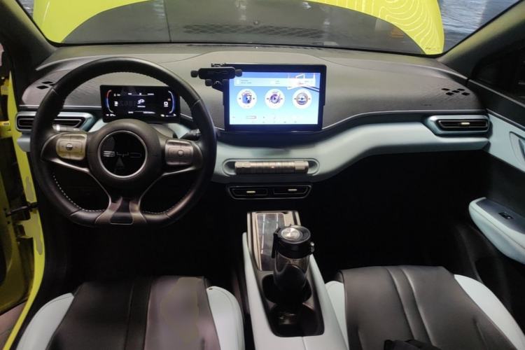 Used BYD Seagull 2023 Free Edition Center Console