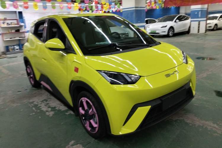 Used BYD Seagull 2023 Flying Edition Front Right 45 Deg