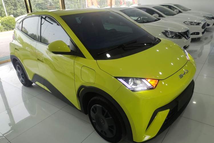 Used BYD Seagull 2023 Active Version Front Right 45 Deg
