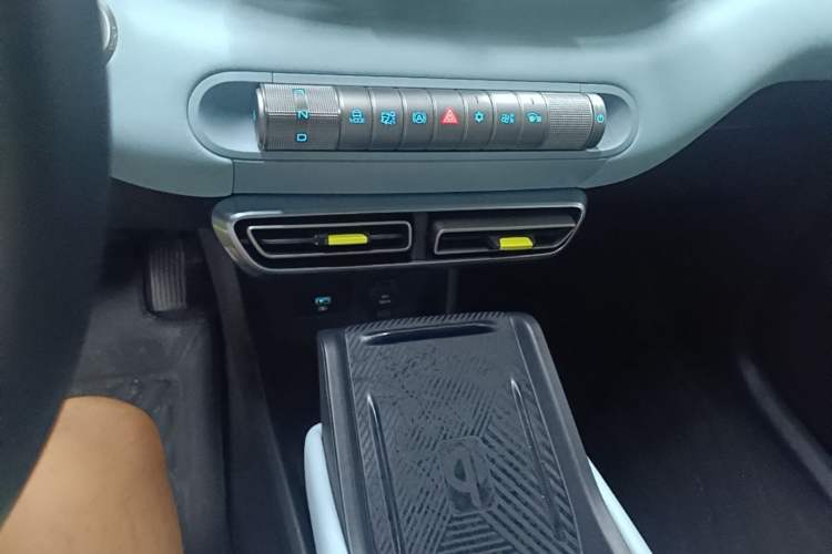 Used BYD Seagull 2023 Flying Edition Gear Lever