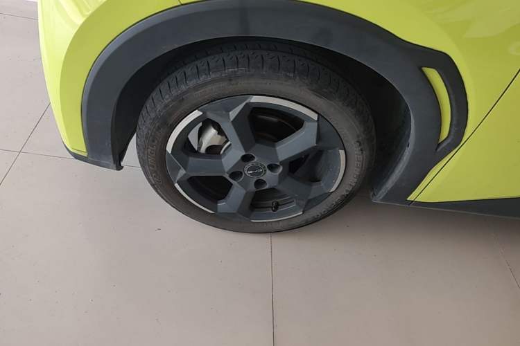 Used BYD Seagull 2023 Flying Edition Left Front Wheel Hub