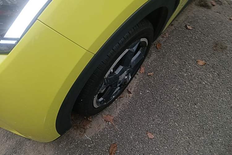 Used BYD Seagull 2023 Flying Edition Left Front Wheel Hub