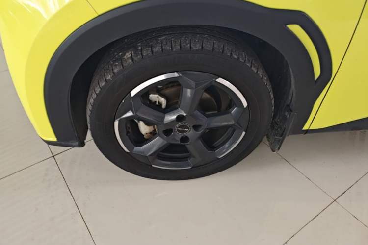 Used BYD Seagull 2023 Flying Edition Left Front Wheel Hub