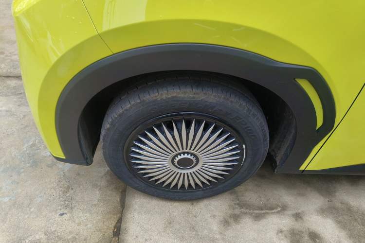 Used BYD Seagull 2023 Active Version Left Front Wheel Hub