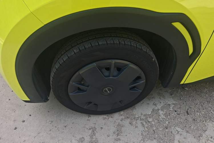 Used BYD Seagull 2023 Active Version Left Front Wheel Hub