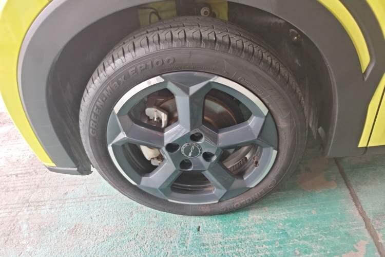 Used BYD Seagull 2023 Flying Edition Left Front Wheel Hub