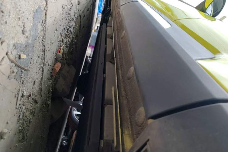Used BYD Seagull 2023 Active Version Left Side Sill