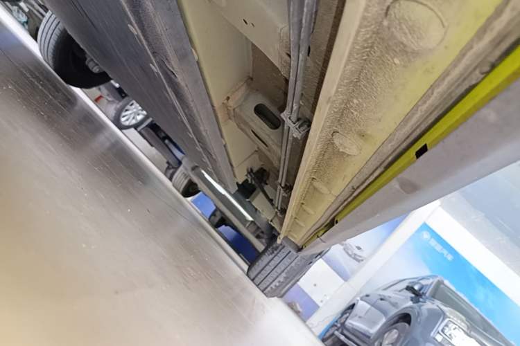 Used BYD Seagull 2023 Active Version Left Side Sill