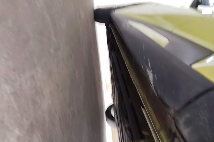 Used BYD Seagull 2023 Active Version Left Side Sill