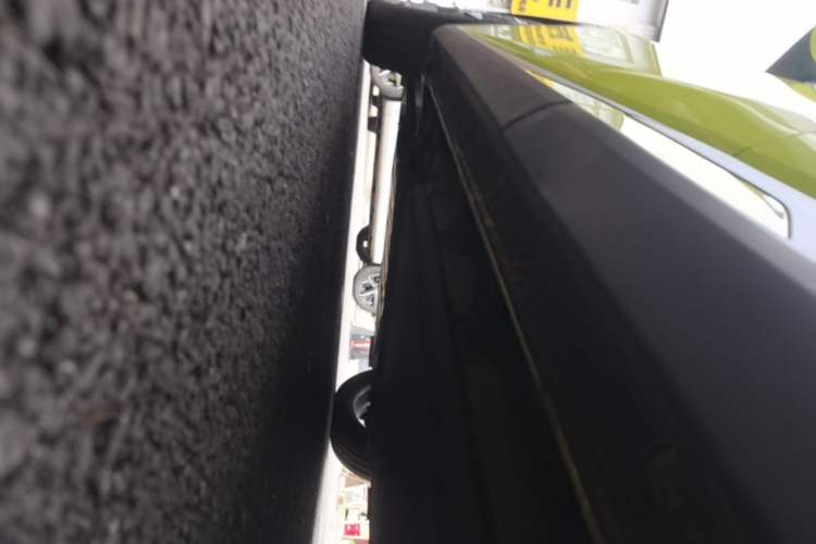 Used BYD Seagull 2023 Active Version Left Side Sill