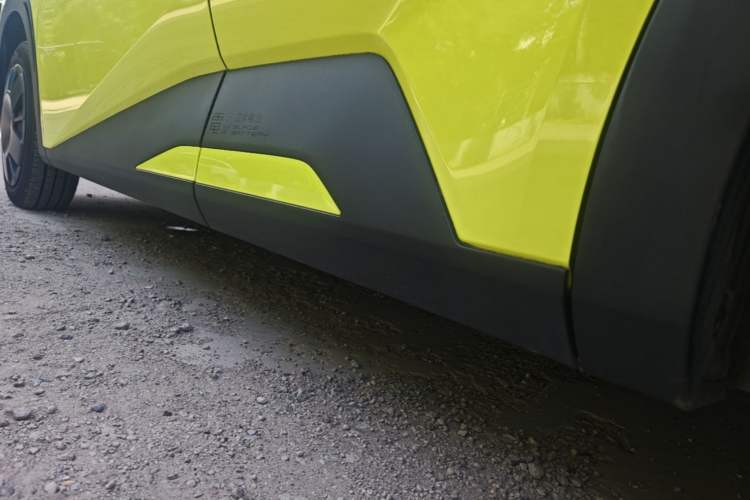 Used BYD Seagull 2023 Active Version Left Side Sill