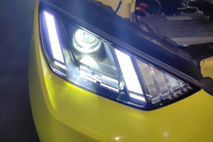 Used BYD Seagull 2023 Active Version Right Front Headlight