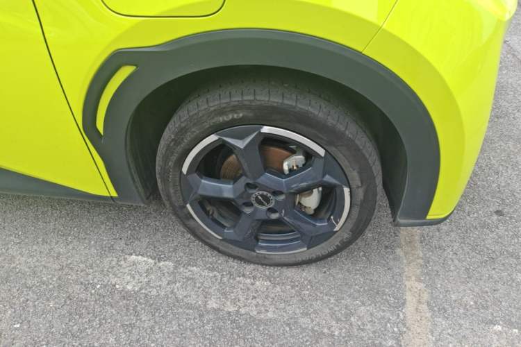 Used BYD Seagull 2023 Flying Edition Right Front Wheel Hub