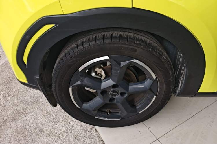 Used BYD Seagull 2023 Flying Edition Right Rear Wheel Hub