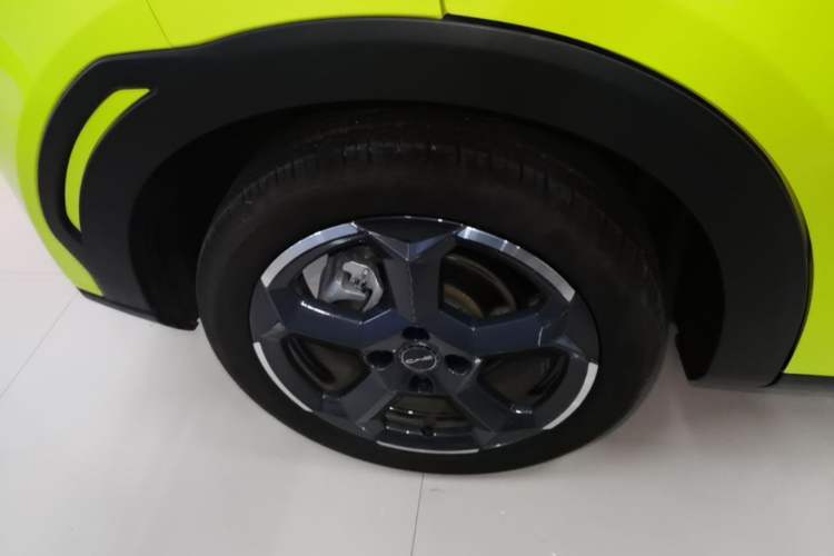 Used BYD Seagull 2023 Flying Edition Right Rear Wheel Hub